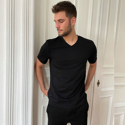 Liapure V-Neck Tee - MEN