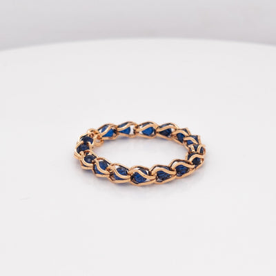 NIKA BOLD – Ring mit blauen Steinchen