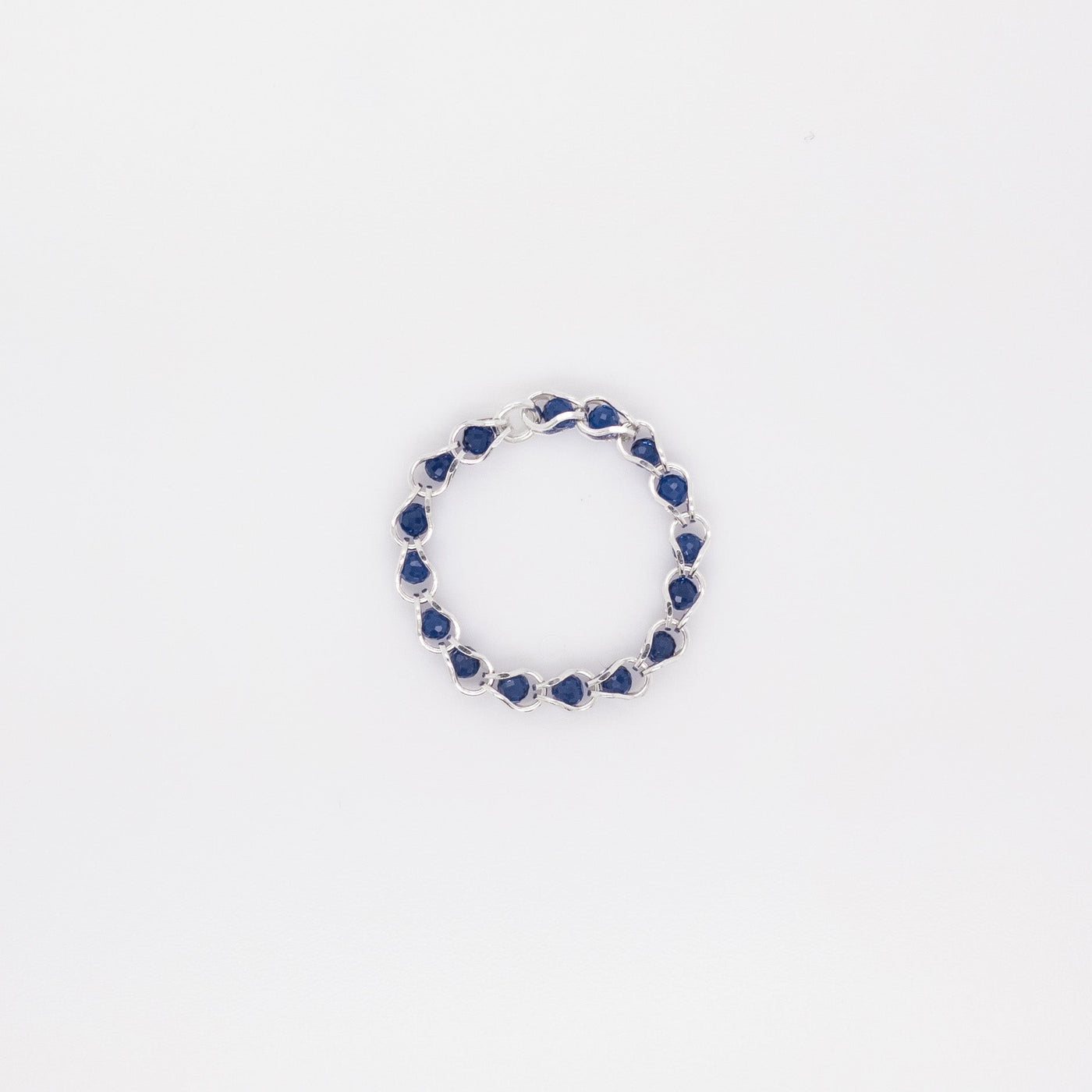 NIKA BOLD – Ring mit blauen Steinchen