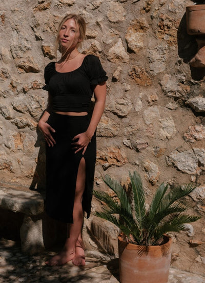 Amara Midi Skirt - Black