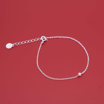 pearl bracelet