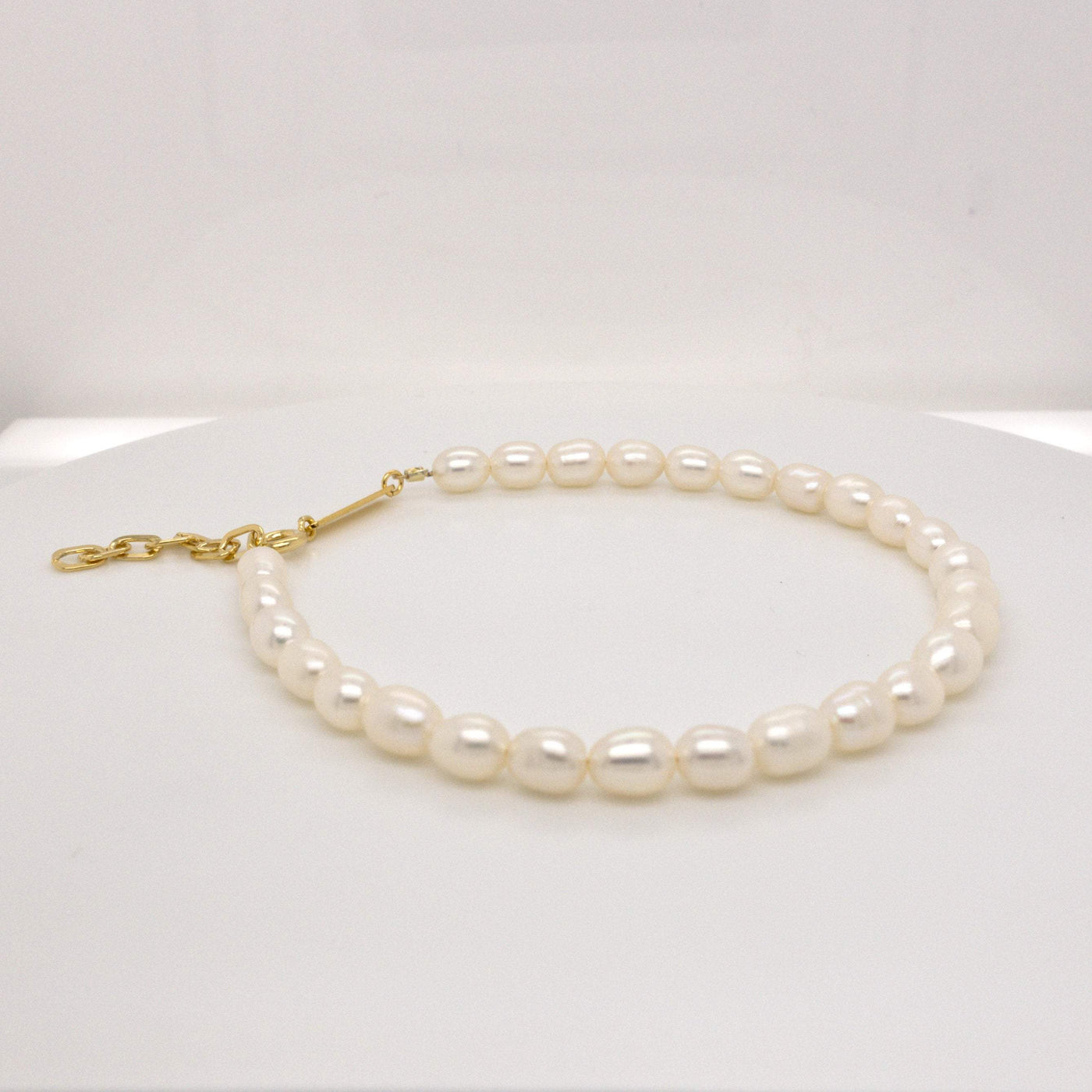 ALMA – Armband mit Perlen