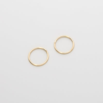 shiny mini hoop | solid gold